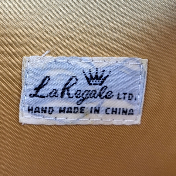 La Regale Mini PURSE Gold Satin Box Clutch Wristlet Hand Bag Crossbody Formal - Picture 14 of 16